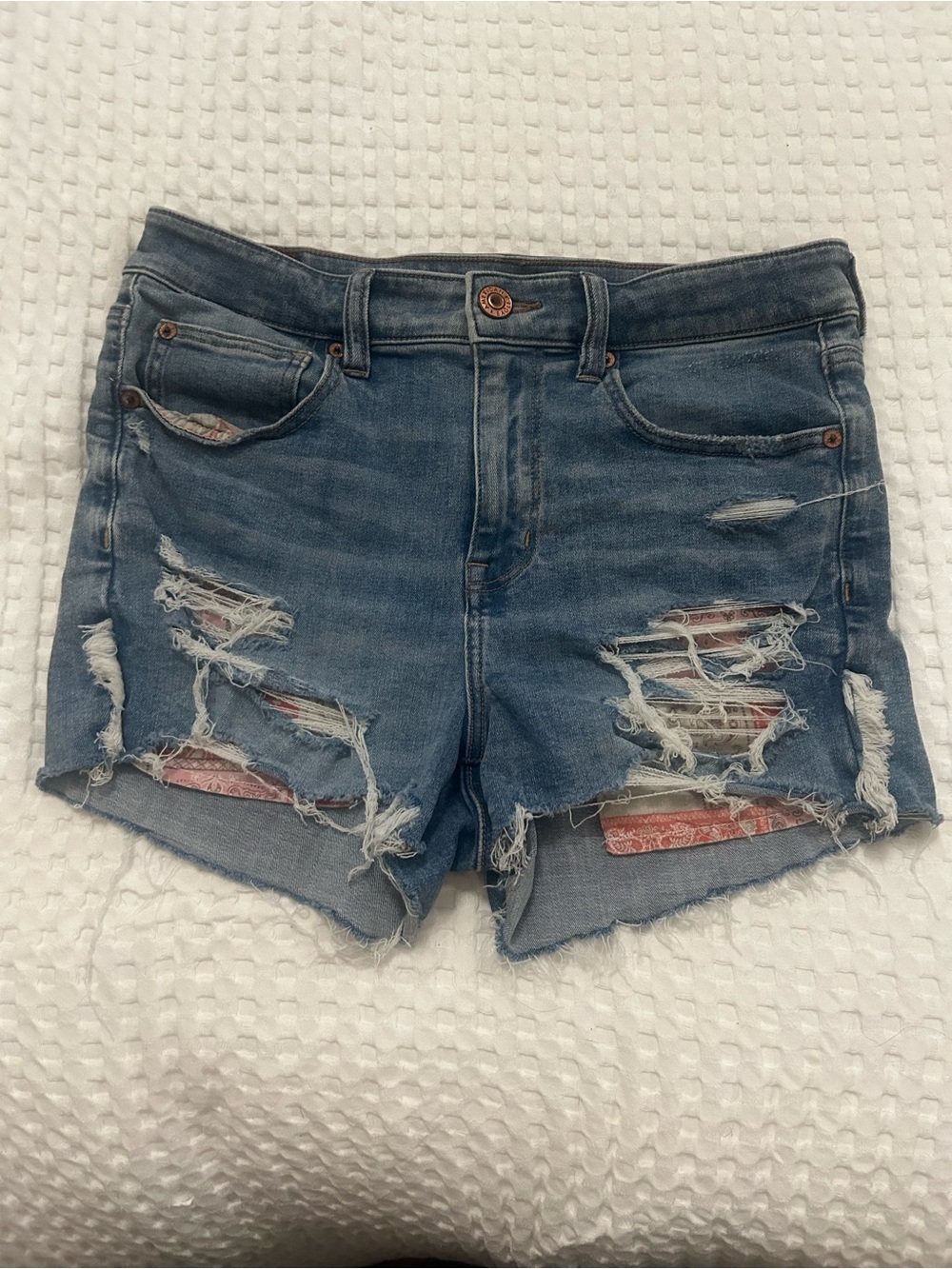 American Eagle Super Stretch Festival High Rise Shortie Handkerchief Pocket
